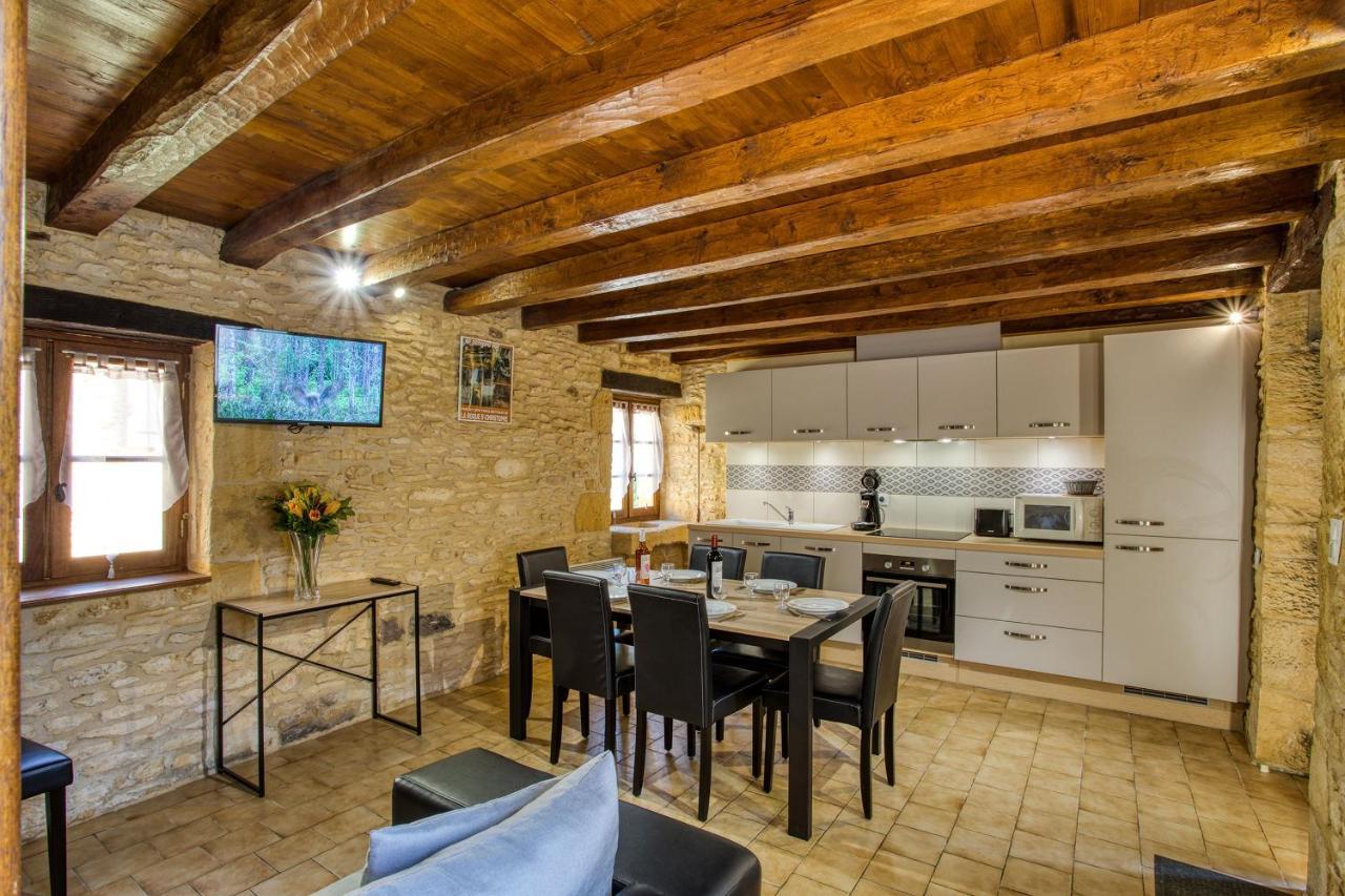 Combas Village De Gites Saint-Crépin-et-Carlucet 外观 照片