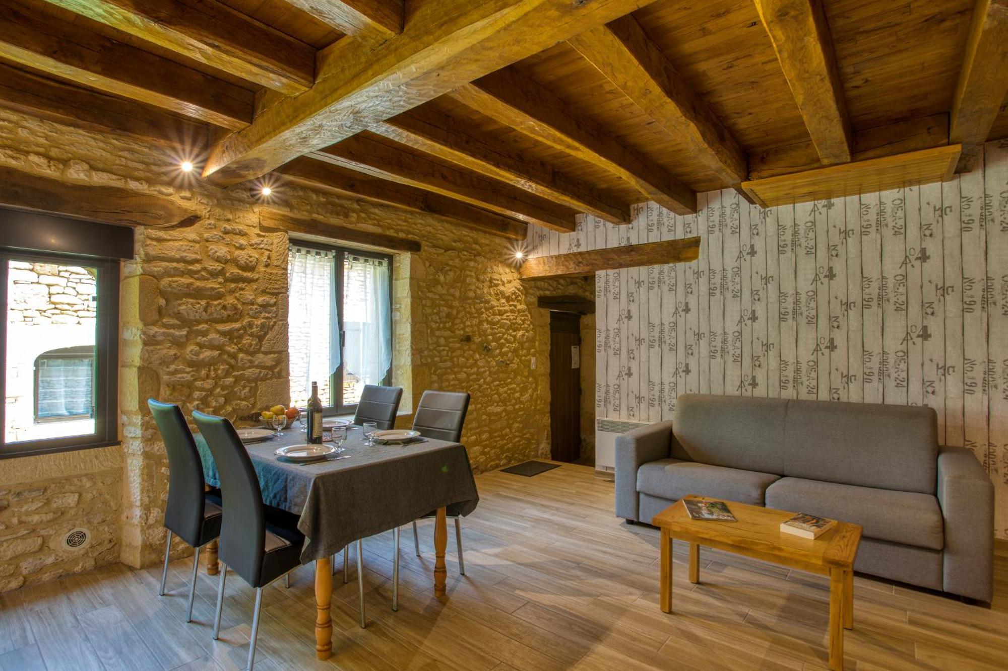 Combas Village De Gites Saint-Crépin-et-Carlucet 外观 照片
