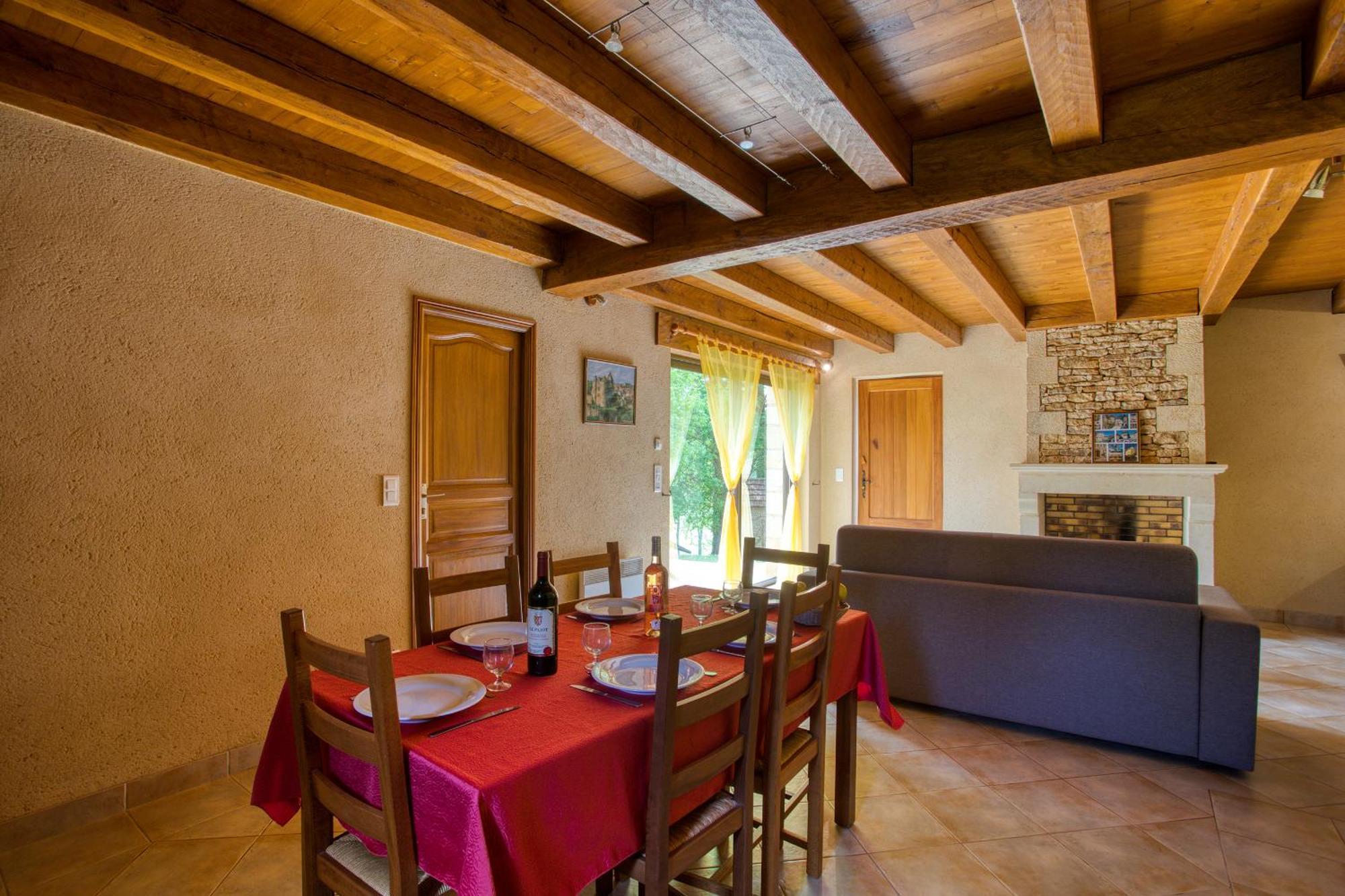 Combas Village De Gites Saint-Crépin-et-Carlucet 外观 照片